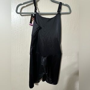 Maiden form women’s shapewear